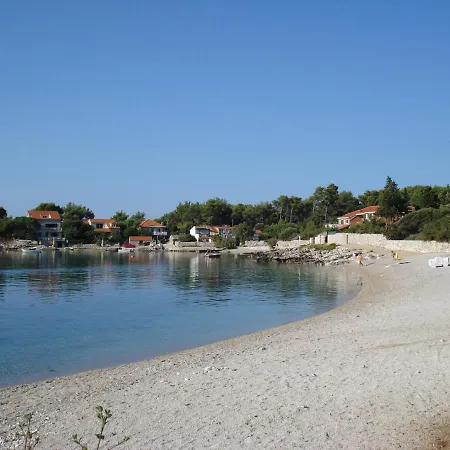 Ena By The Sea Apartman