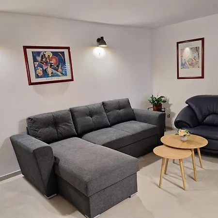 Ena By The Sea Apartment *