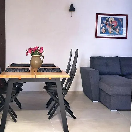 Apartment Ena By The Sea Prizba