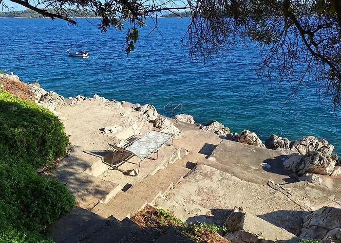 Ena By The Sea بريسبا