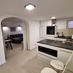 Apartman Ena By The Sea