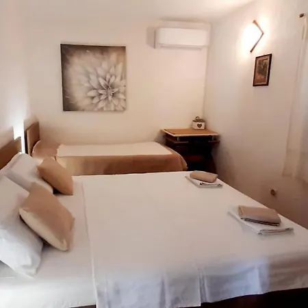 Ena By The Sea Prizba