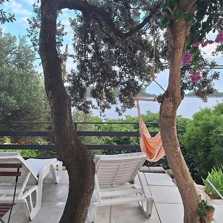 Apartamento Ena By The Sea