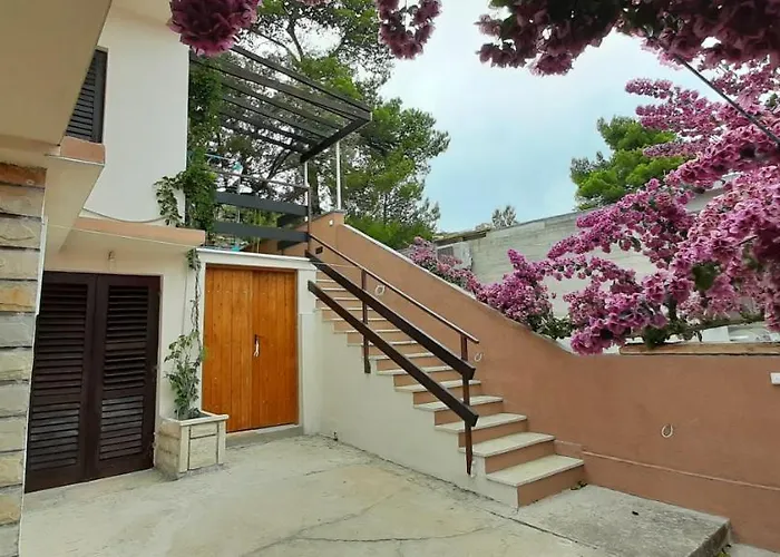 Apartman Ena By The Sea *