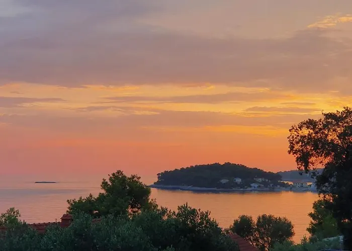 Ena By The Sea Apartman Prižba