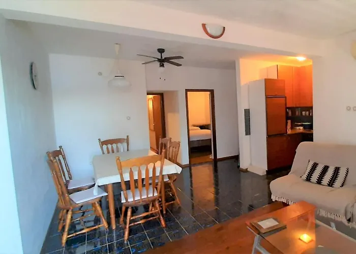 Ena By The Sea Apartman *