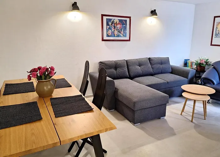 Ena By The Sea Apartman *